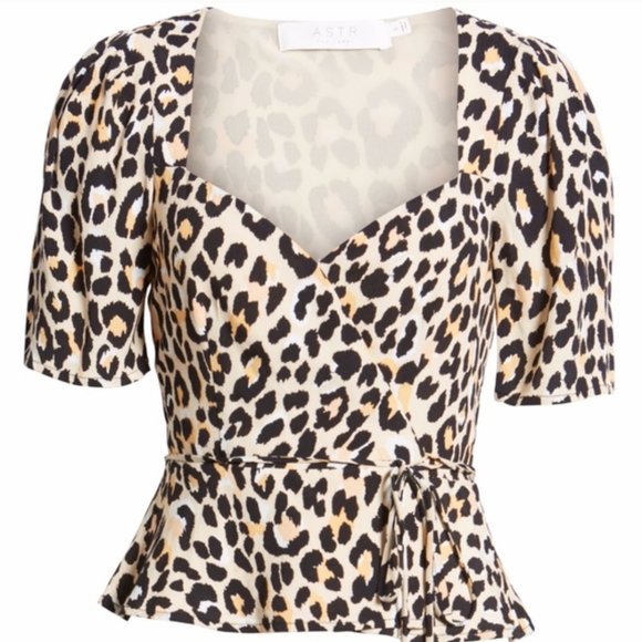 NWT Astr leopard print Wrap Peplum Top - Picture 12 of 12